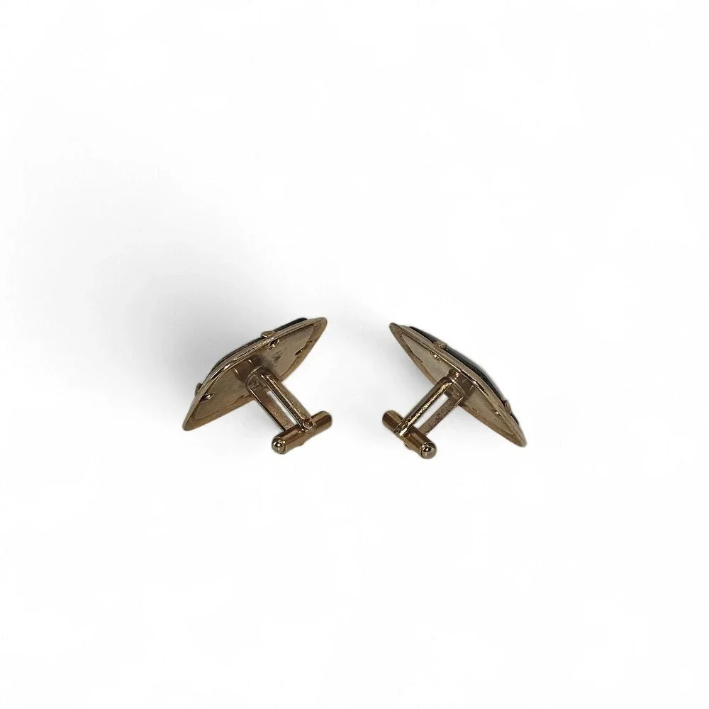 MCM‎ VTG Cufflinks Black Enamel Pink-tone 17th Century Horse and Carriage Scene